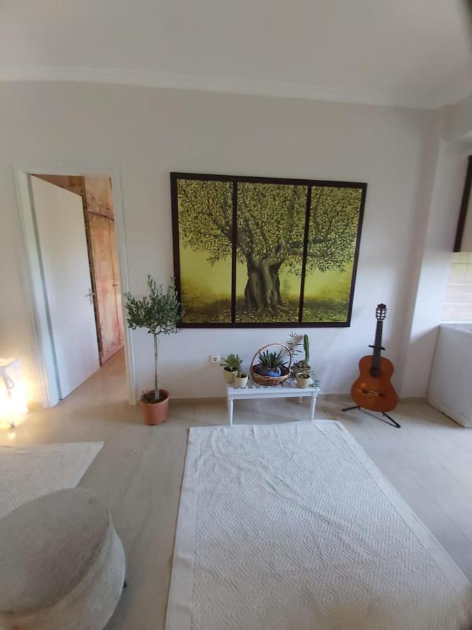 Eugenia Apartment Perama  Ngoại thất bức ảnh