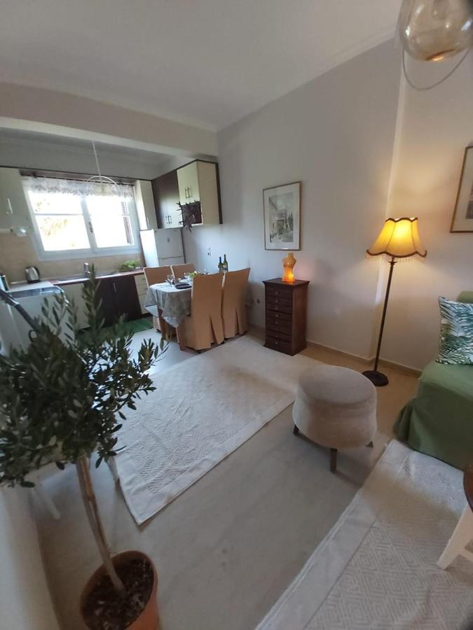 Eugenia Apartment Perama  Ngoại thất bức ảnh