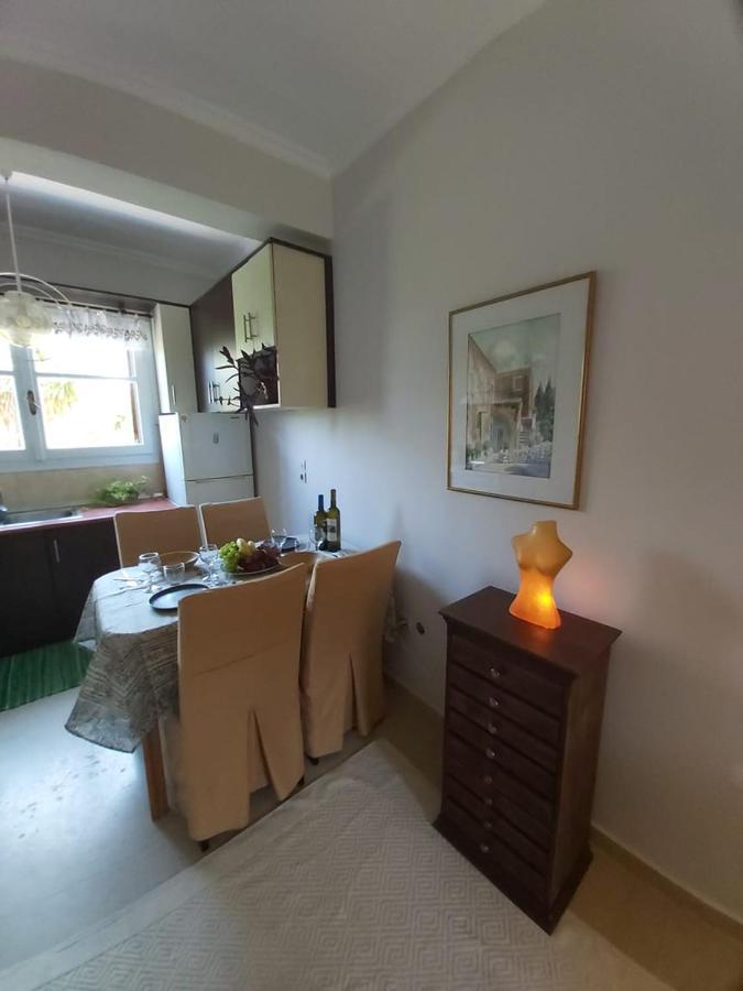 Eugenia Apartment Perama  Ngoại thất bức ảnh